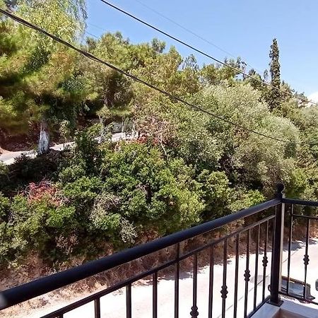 Hermes Holiday Home In The Port Of Sivota Екстер'єр фото