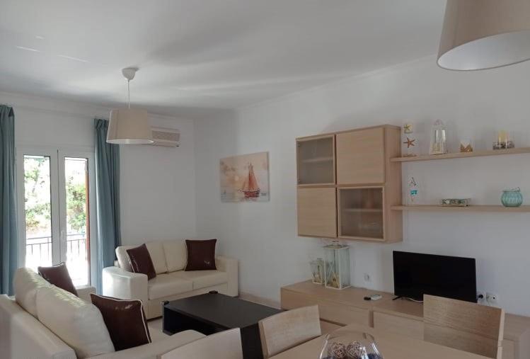 Hermes Holiday Home In The Port Of Sivota Екстер'єр фото