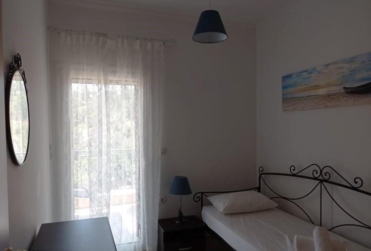 Hermes Holiday Home In The Port Of Sivota Екстер'єр фото