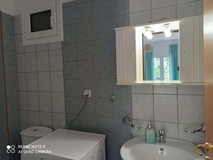 Hermes Holiday Home In The Port Of Sivota Екстер'єр фото