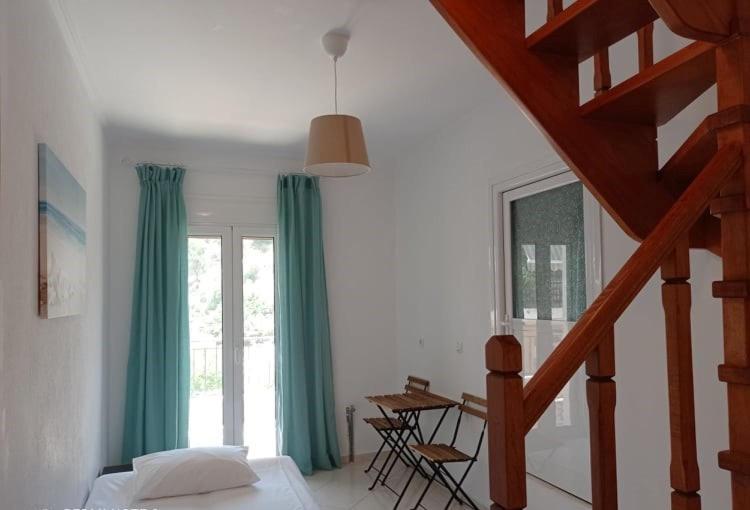Hermes Holiday Home In The Port Of Sivota Екстер'єр фото