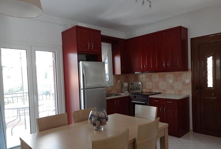 Hermes Holiday Home In The Port Of Sivota Екстер'єр фото